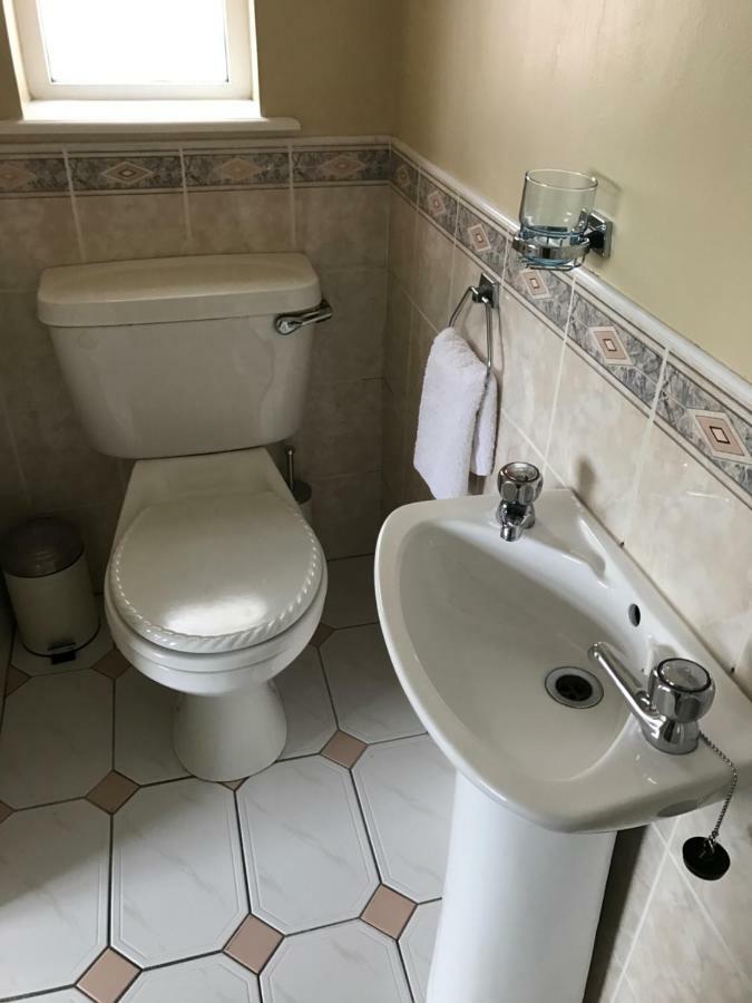 Derreen Tighue House ترالي المظهر الخارجي الصورة